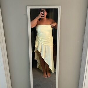 Elegant Yellow Strapless Dress